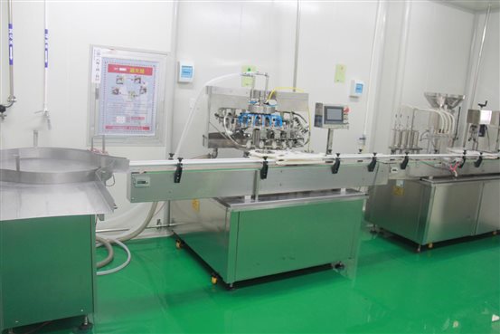 054二樓合劑灌裝室洗瓶、灌裝機(jī)